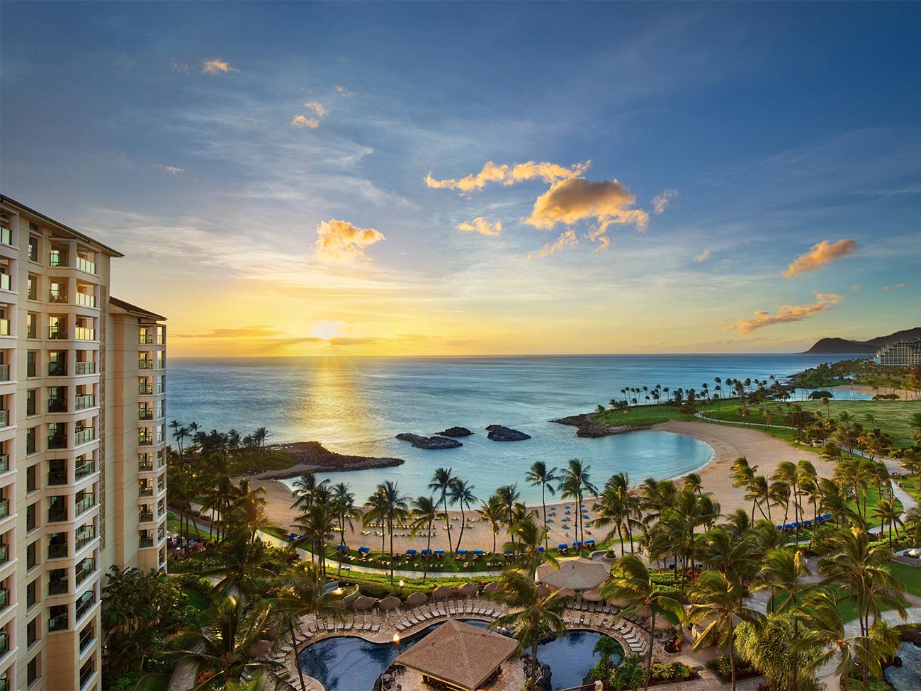 Resort Grounds - Beachfront Lagoon